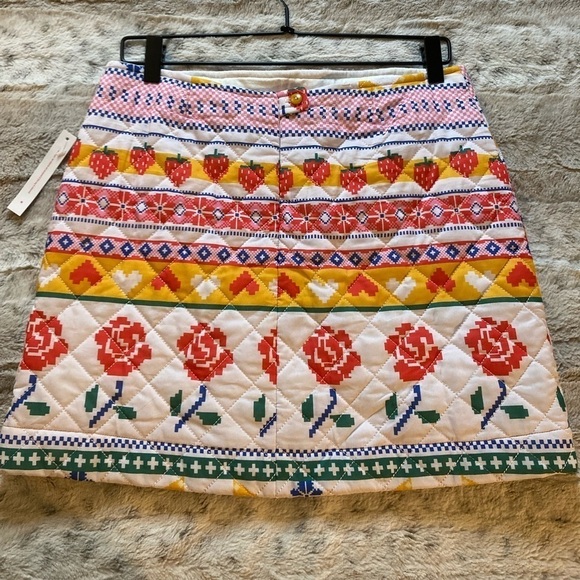 : : LISA SAYS GAH NEW Floral Fruit Quilted Wrap Skirt & Long Sleeve Crop Set : : - Picture 14 of 15